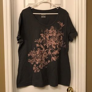 Floral t-shirt with sequins